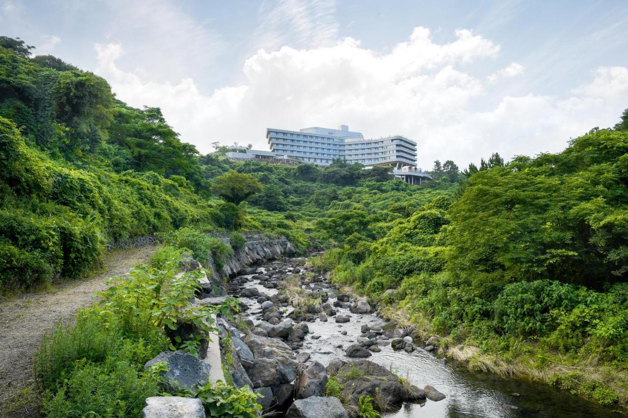 Hidden Cliff Hotel And Nature Seogwipo Exteriör bild